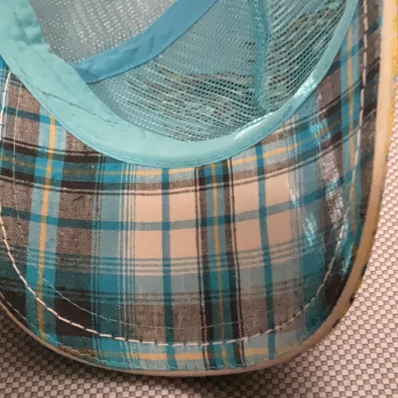 Used - Picture 6 of 6